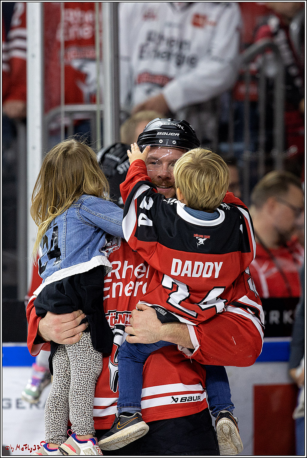 PENNY DEL;  Kölner Haie - Straubing Tigers; Köln, 09.10.2022